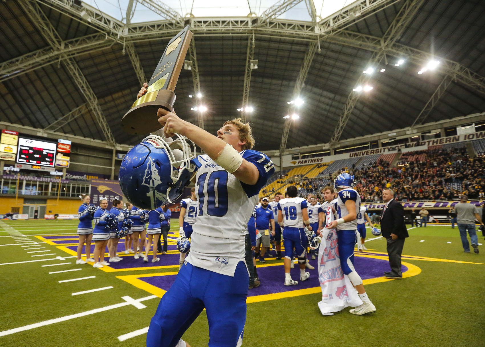 State FBall Rockford vs. New London 1